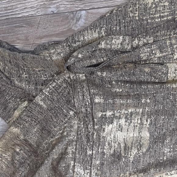 MINKPINK Metallic Gold Romper XS - Picture 2 of 5